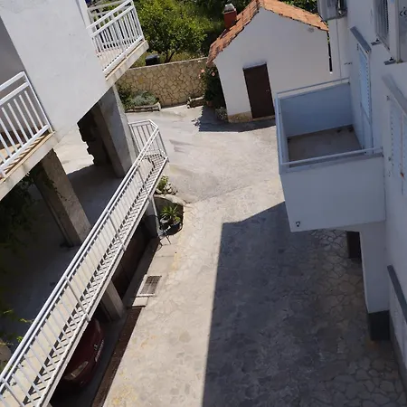 Gracijana Gasthof Makarska