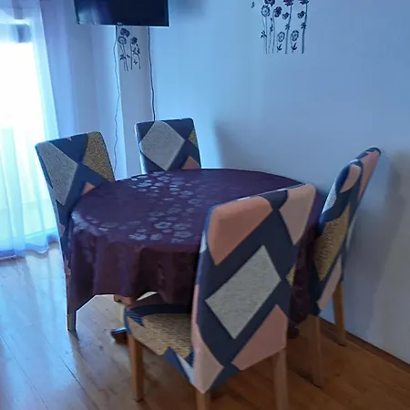 Guest house Gracijana 3*